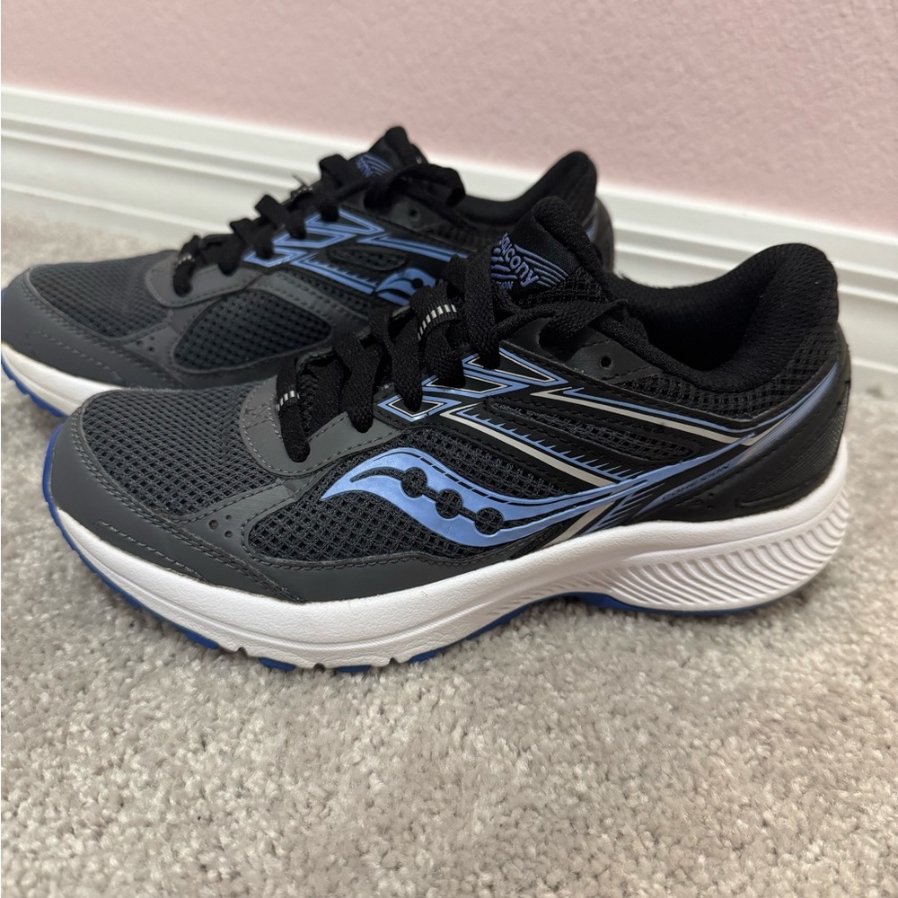 Saucony Black and Gray Running Shoes